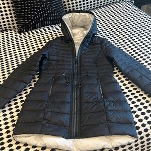 Women’s Pajar Canada Down coat sz Large, EUC!